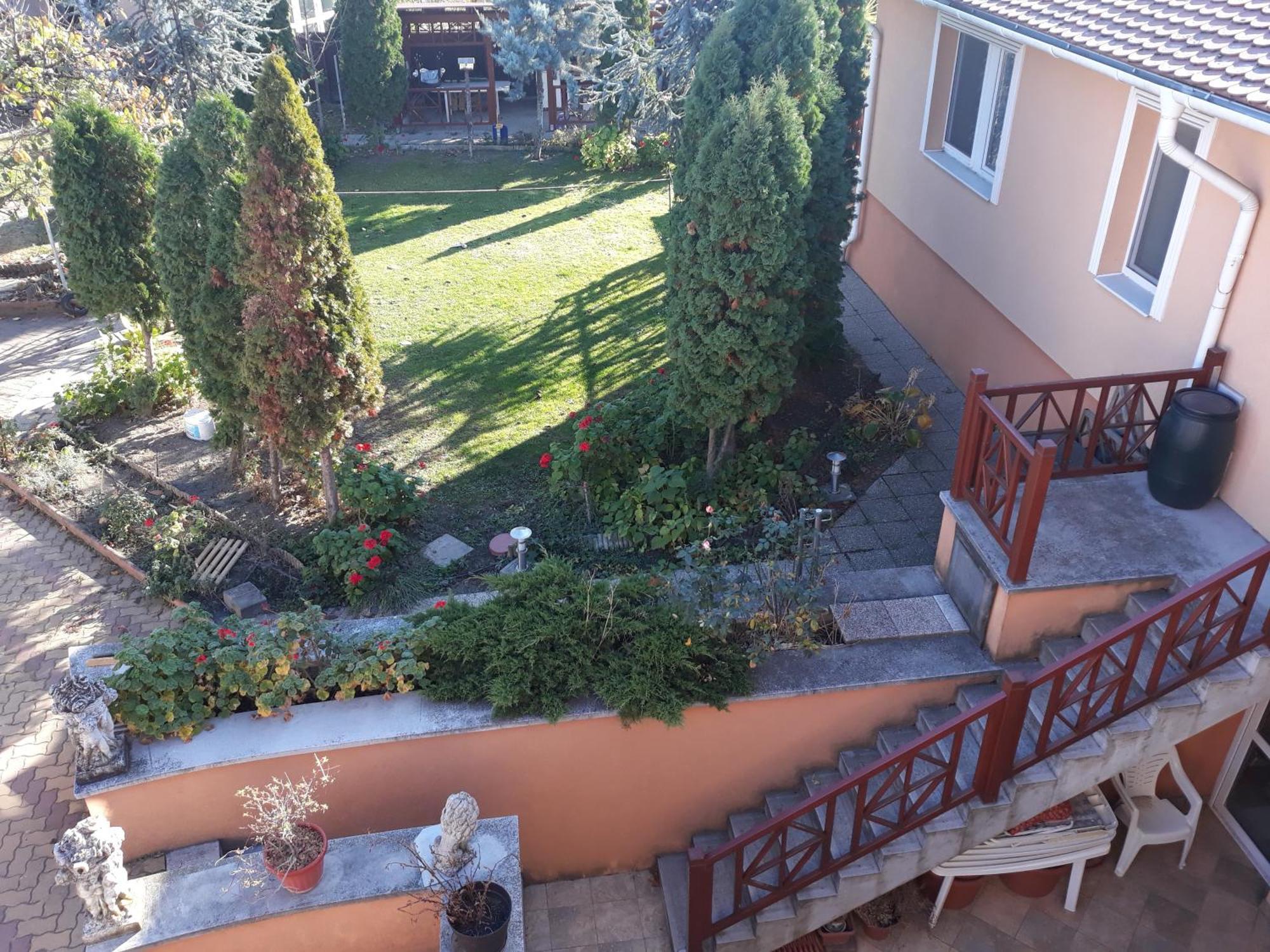 Kenezy Lux Apartman Vendeghaz Hajdúszoboszló Exteriör bild